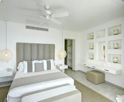 Luxury Villa Photo #15