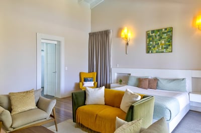 Hacienda A39 - Lakefront Villa with Golf View