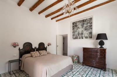 Luxury Villa Photo #41