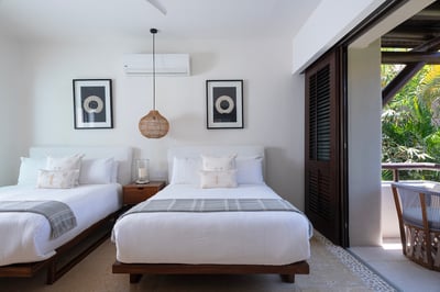 Luxury Villa Photo #45