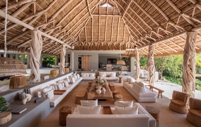 Luxury Villa Photo #21