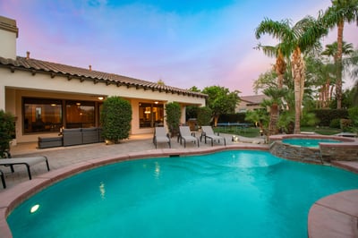 Luxury Villa Photo #8