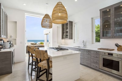 Luxury Villa Photo #15