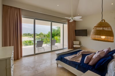 Luxury Villa Photo #20
