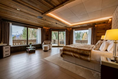 Luxury Villa Photo #27
