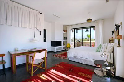 Luxury Villa Photo #13