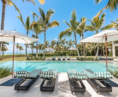 Luxury Villa Photo #13