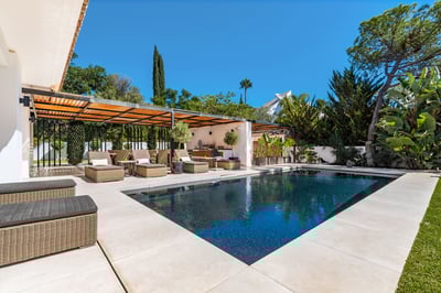 Luxury Villa Photo #5