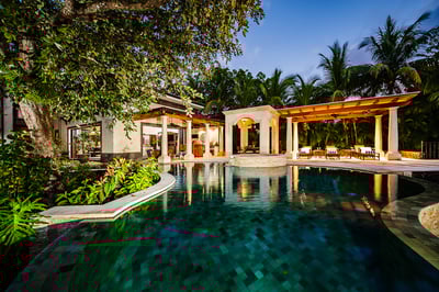 Luxury Villa Photo #4