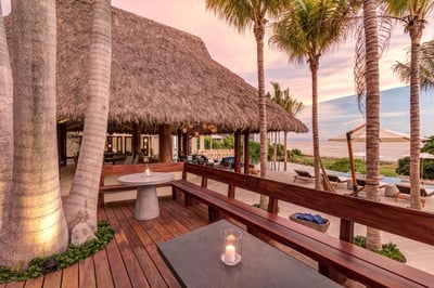 Luxury Villa Photo #24