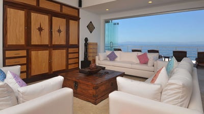 Luxury Villa Photo #20