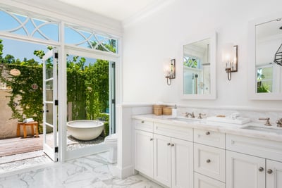 Luxury Villa Photo #20