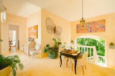 Luxury Villa Photo #36