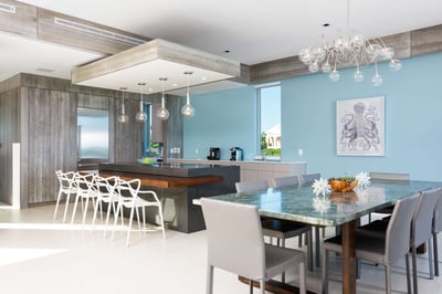 Luxury Villa Photo #4
