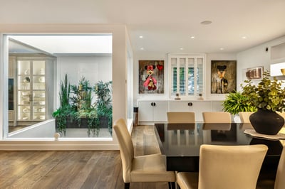 Luxury Villa Photo #27