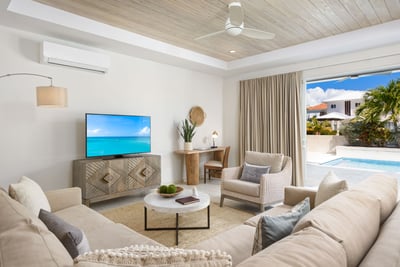 Luxury Villa Photo #13