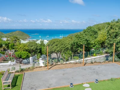 Luxury Villa Photo #10