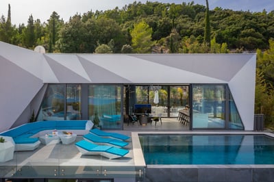 Luxury Villa Photo #24