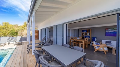 Dining Area & Kitchen