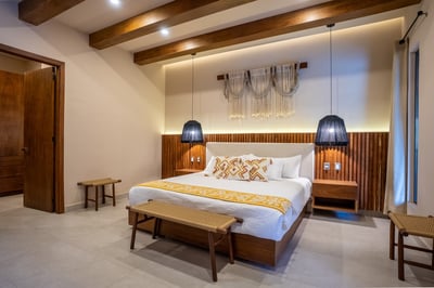 Luxury Villa Photo #45