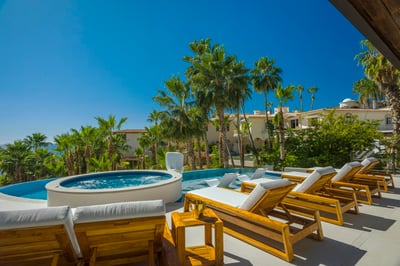 Luxury Villa Photo #10