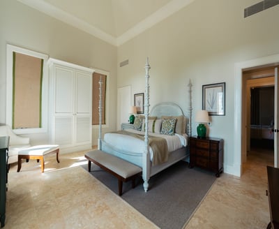 Luxury Villa Photo #45