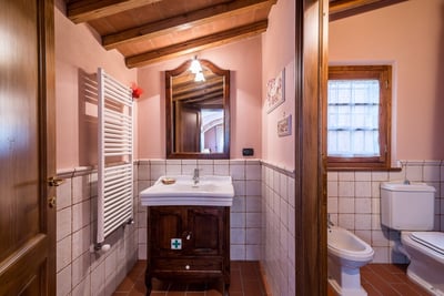 Luxury Villa Photo #26