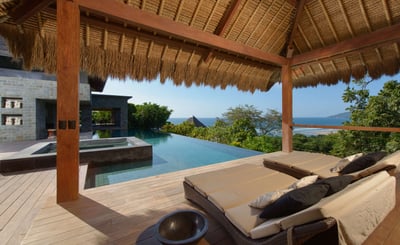 Luxury Villa Photo #7