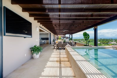 Luxury Villa Photo #12