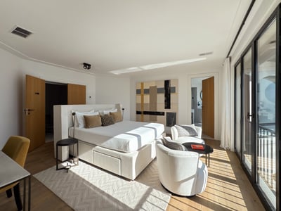 Luxury Villa Photo #50