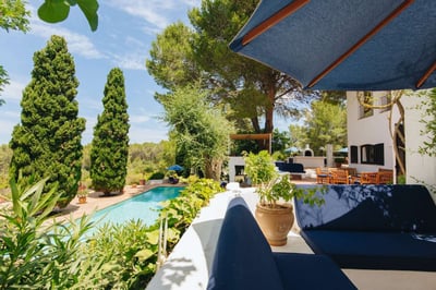 Luxury Villa Photo #5