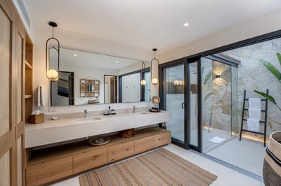 Luxury Villa Photo #61