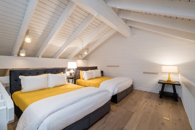 Luxury Villa Photo #11