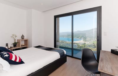 Luxury Villa Photo #18