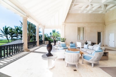 Luxury Villa Photo #13
