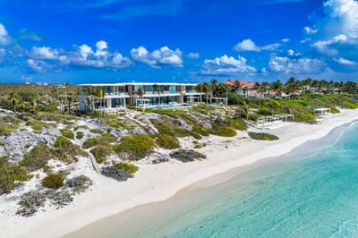 Luxury Villa Photo #40