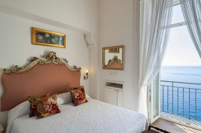Luxury Villa Photo #58