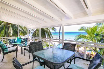 Luxury Villa Photo #3