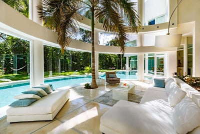 Luxury Villa Photo #11