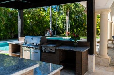 Luxury Villa Photo #7