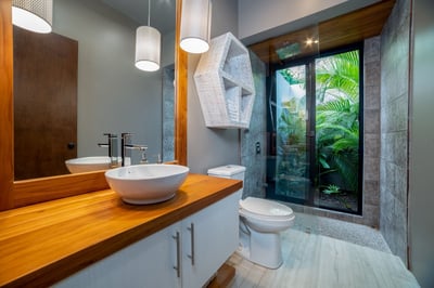 Luxury Villa Photo #23