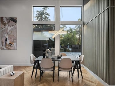 Luxury Villa Photo #17