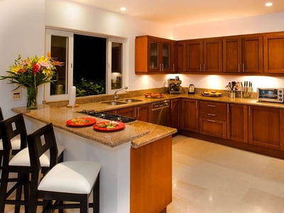 Luxury Villa Photo #7