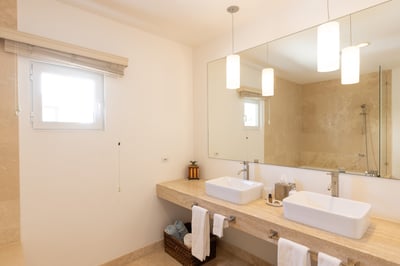 Luxury Villa Photo #41