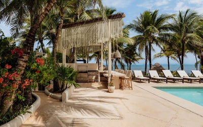 Luxury Villa Photo #9