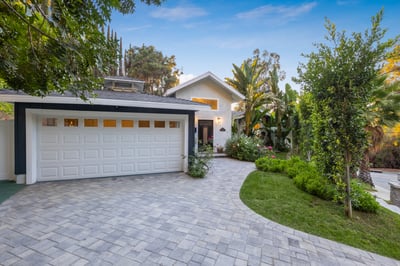 Luxury Villa Photo #39