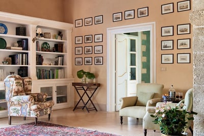 Luxury Villa Photo #15