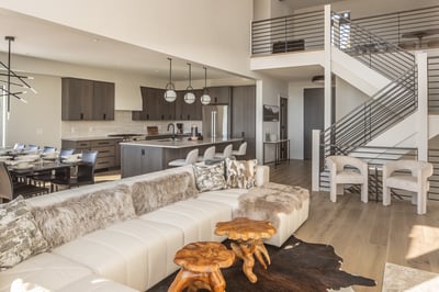 Luxury Villa Photo #17