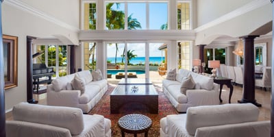 Luxury Villa Photo #11