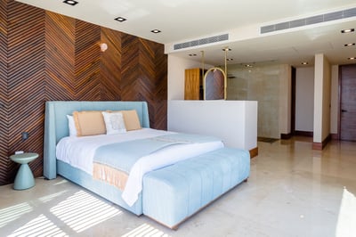 Luxury Villa Photo #24